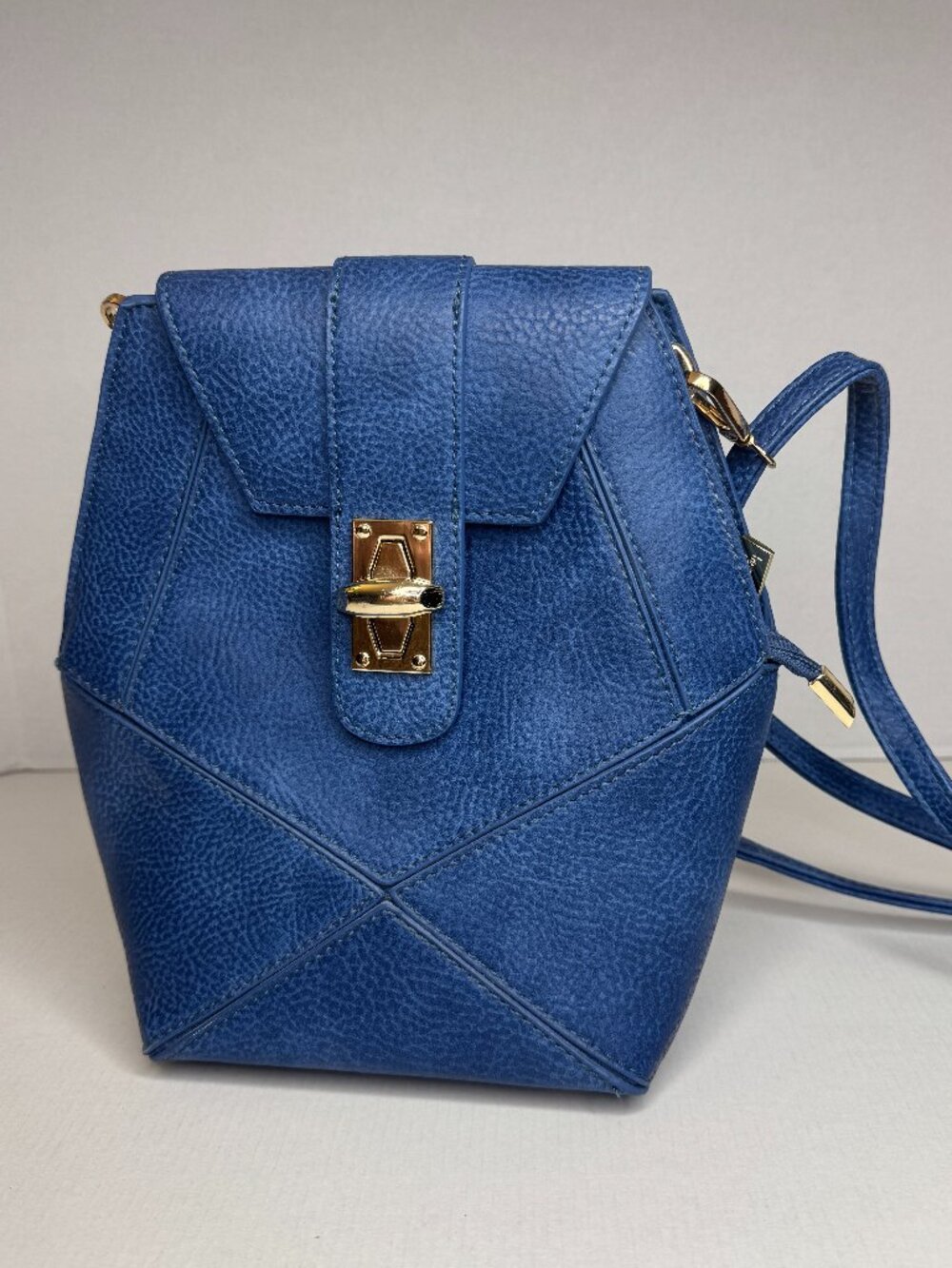 Pink Haley Blue Faux Leather Geometric Crossbody Bag Gold Tone Hardware Purse